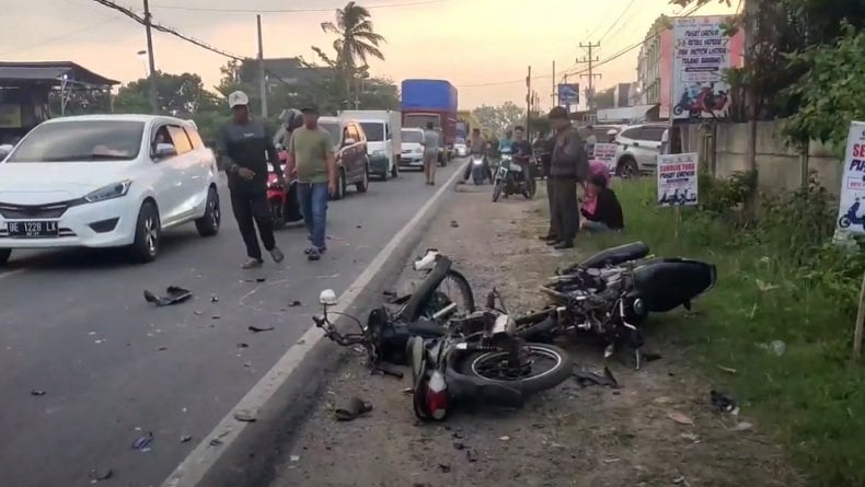 2 Motor Tabrakan di Jalintim Tulang Bawang, 1 Orang Tewas 2 Luka Parah