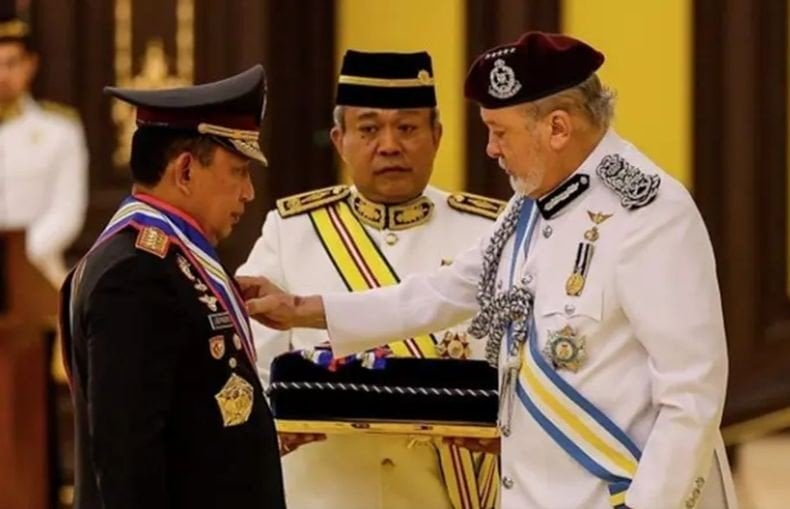 Kapolri Jenderal Listyo Sigit Prabowo Dapat Penghargaan dari Raja Malaysia