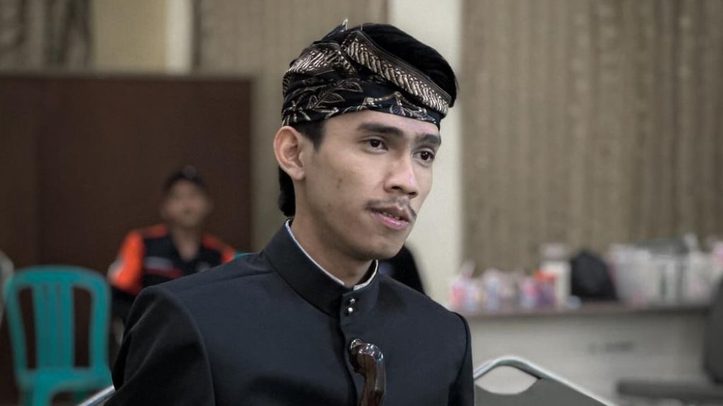 Profil dan Biodata Arya Galih, Seniman Multitalenta dari Dalang ke Panggung Musik