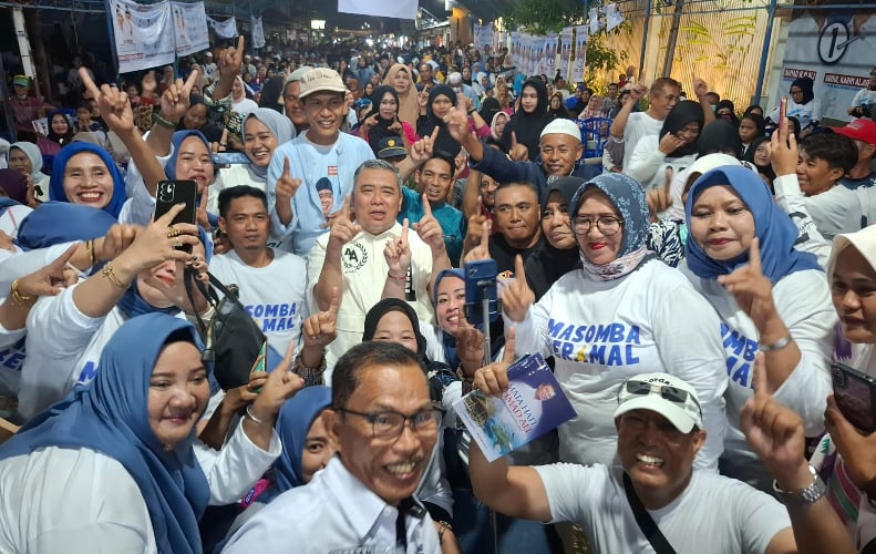 Sambut Cagub Sulteng Ahmad Ali, Ibu-Ibu Kompak Pakai Kaus Masomba Beramal