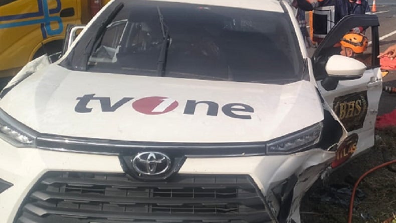 Penampakan Mobil Rombongan TvOne Alami Kecelakaan Maut di Tol Pemalang