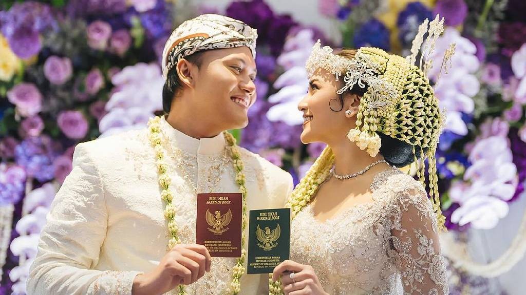 Selama Ini Buku Nikah Rizky Febian dan Mahalini Cuma Properti? Ini Faktanya