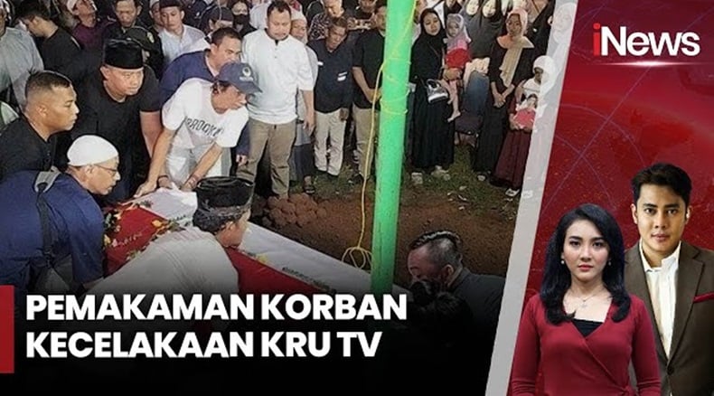 Isak Tangis Iringi Pemakaman Jenazah Kru TvOne Korban Kecelakaan di Tol Pemalang