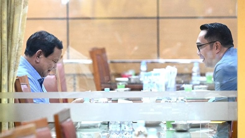 Prabowo Unggah Momen Makan Malam Bareng Ridwan Kamil, Saling Tersenyum