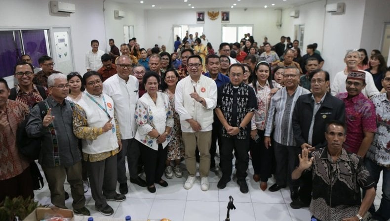 Ridwan Kamil Silaturahmi ke PGI Jakarta, Didoakan Jadi Pemimpin yang Adil