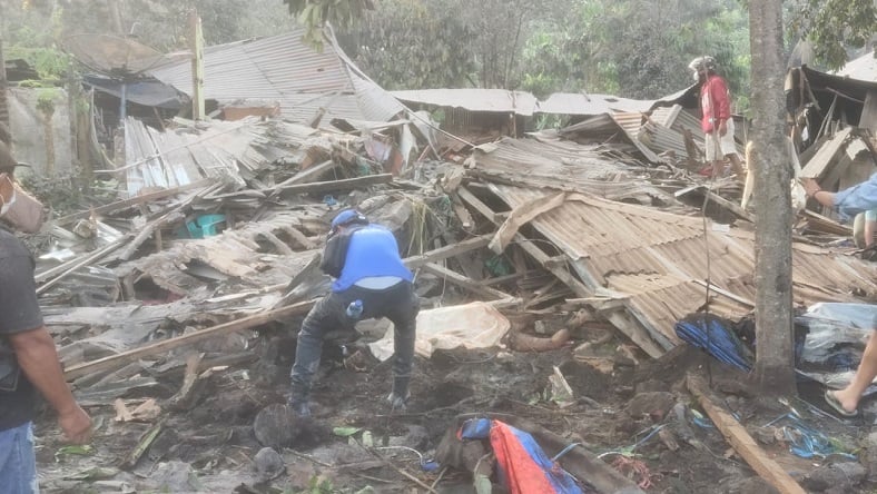 Gunung Lewotobi Meletus Tewaskan 10 Orang: 1 Masih Tertimbun, Ada Anak-anak