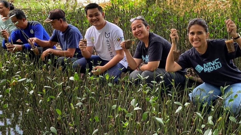 MNC Peduli-Hotel Golden Tulip Lampung Gelar CSR Bantu Petani Mangrove di Lampung Timur