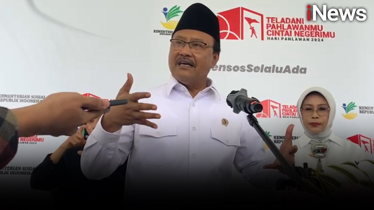 Sambut Hari Pahlawan, Kemensos Bagikan Alat Kursi Roda ke Keluarga Perintis Kemerdekaan