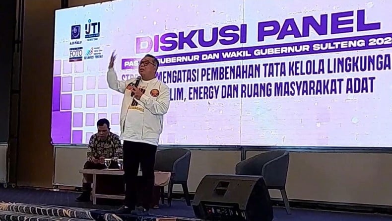 Cagub Ahmad Ali Teken Kontrak Politik Lingkungan di Diskusi Panel Forum Jurnalis Sulteng