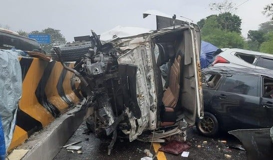 Terungkap Ini Penyebab Kecelakaan di Tol Cipularang KM 92, Polisi Beberkan Pelanggaran Sopir Truk