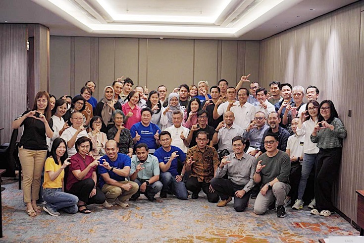 MNC Sekuritas Cabang Semarang Gelar Outlook Bursa Tahun 2025: Trading For Living, Investing For Wealth