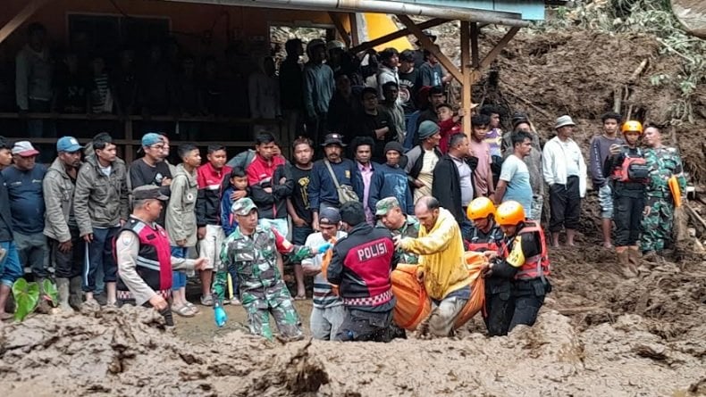 Update Jumlah Korban Banjir dan Tanah Longsor di Sumut, 20 Orang Tewas