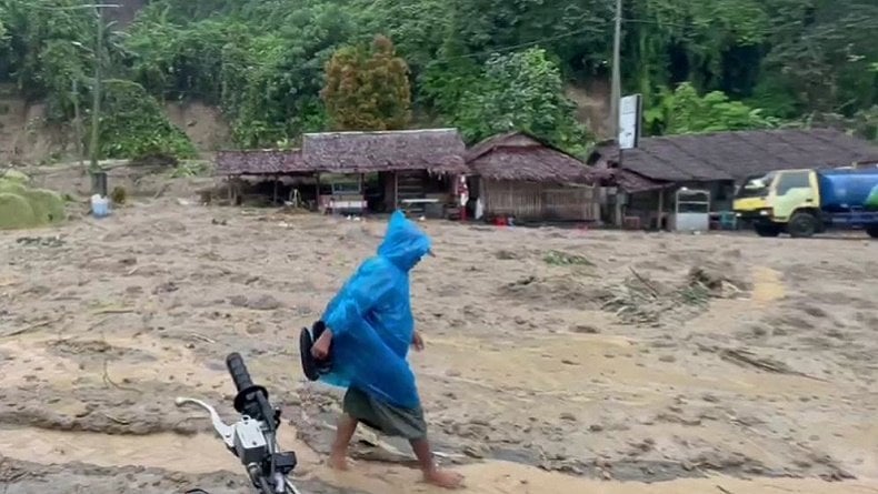 Longsor di Deliserdang, 3 Orang Tewas hingga Jalur Medan-Berastagi Lumpuh Total