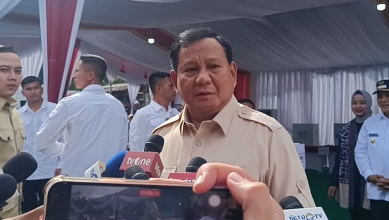 Prabowo Nyoblos di TPS 08 Bojong Koneng: Pilih Siapa? Rahasia