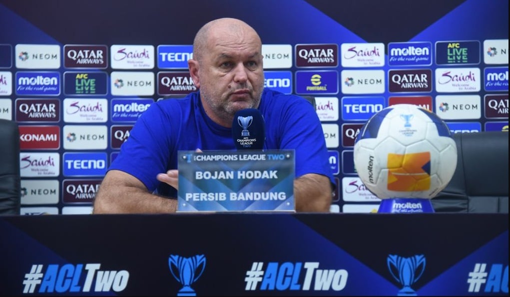 Bojan Hodak Girang Dua Pemain Persib Bandung Dipanggil Timnas