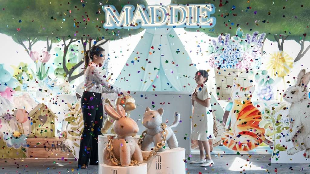 Momen Bahagia Madeline di Peluncuran Maddie Jewellery, Intip Keseruannya!