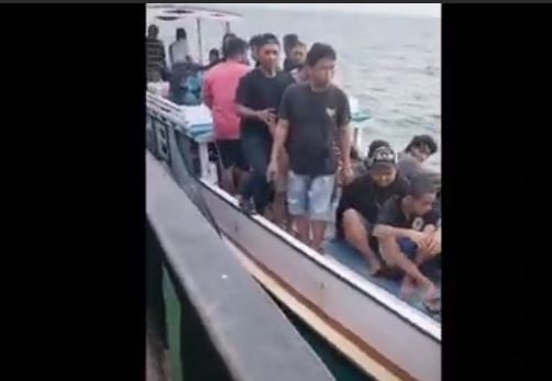 Kapal Kargo MV Bahtera Mega Tenggelam di Masalembu, 1 Hilang 20 Selamat