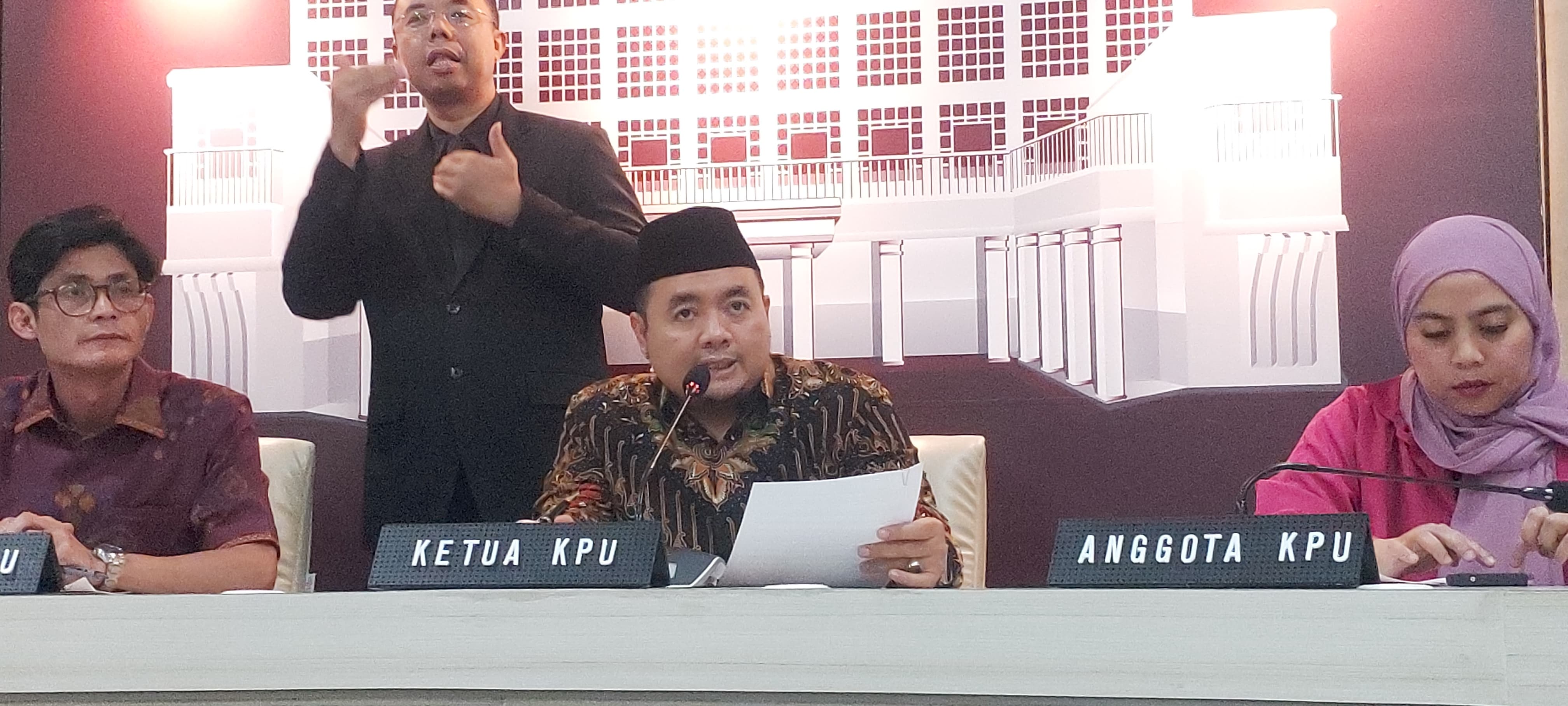 KPU Bolehkan Paslon Kalah Lawan Kotak Kosong Maju Lagi di Pilkada Ulang