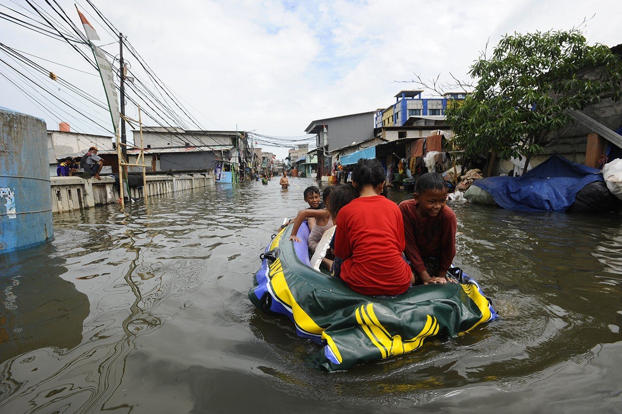 3 RT di Pluit Masih Tergenang Banjir Rob, Ketinggian Capai hingga 110 Cm