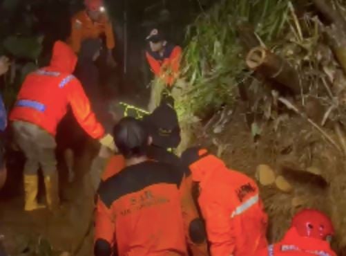 Banjir-Longsor Terjang Temanggung, 1 Tewas Tertimbun 14 Warga Terdampak