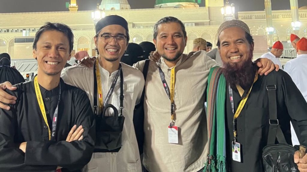 Viral Sheila On 7 Umrah Bareng, Sakti: Saya Menunggu 18 Tahun