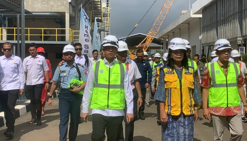 Gibran Tinjau SPAM Regional Jatiluhur di Bekasi: Ketersediaan Air Bersih Juga Bantu Atasi Stunting