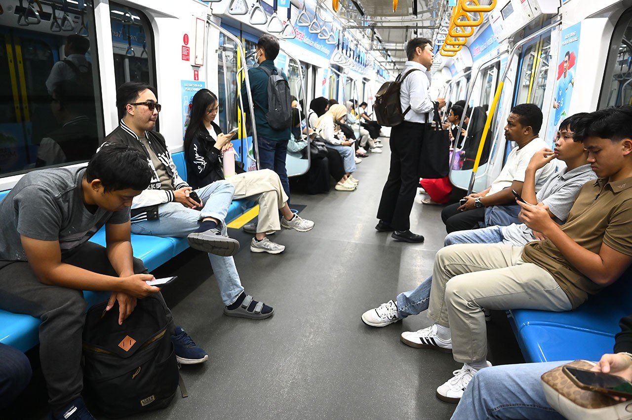 Asyik! MRT, LRT Jakarta hingga Transjakarta Gratis saat Perayaan Tahun Baru 2025