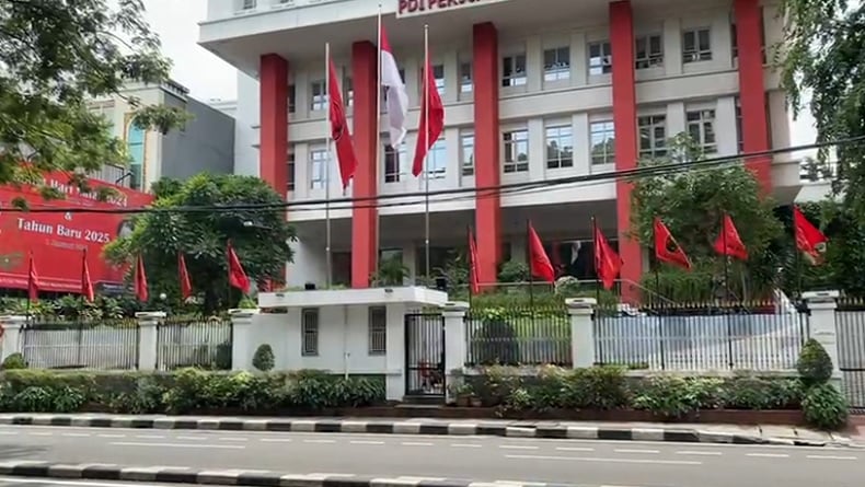 Suasana Kantor DPP PDIP di tengah Kabar Hasto Tersangka KPK