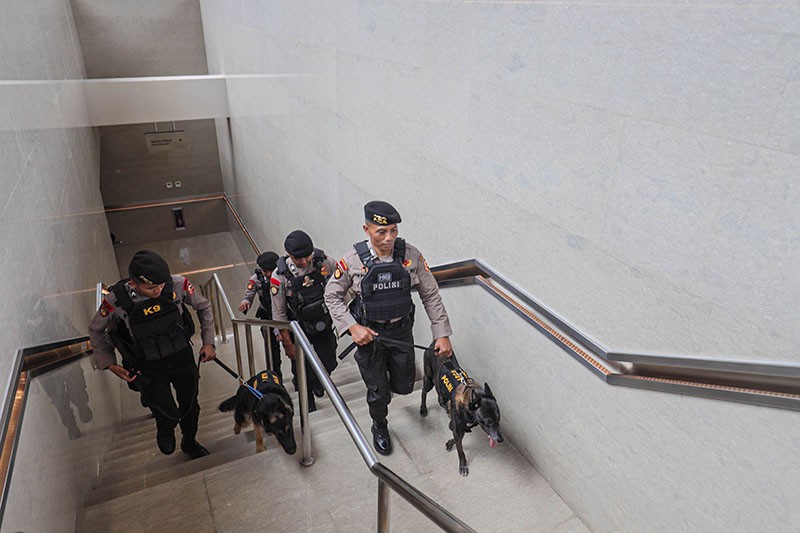 Pastikan Keamanan Natal, Polda Metro Kerahkan Jibom hingga K9 untuk Sterilisasi Gereja