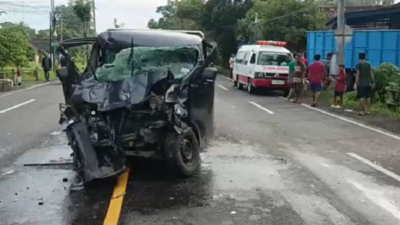 3 Kendaraan Kecelakaan Karambol di Kulon Progo, Korban Dievakuasi ke RSUD Wates