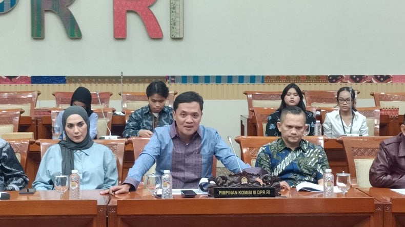 Catatan Komisi III DPR: Polri Paling Responsif Tindak Lanjuti Aduan Warga