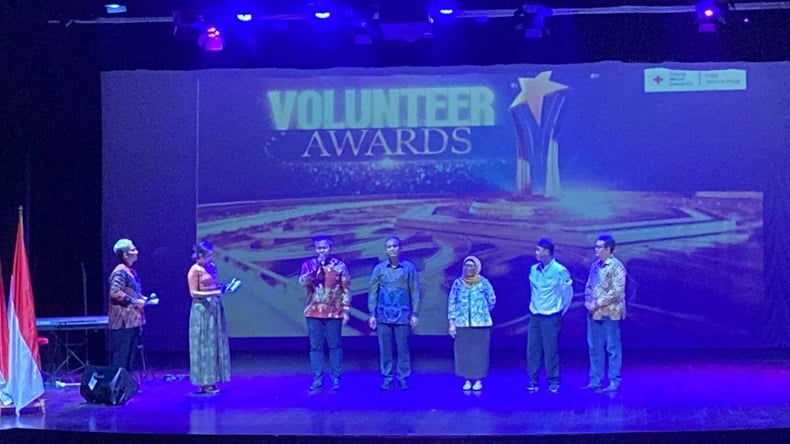 MNC Peduli Raih Penghargaan Volunteer of the Year dari PMI Jakarta Pusat