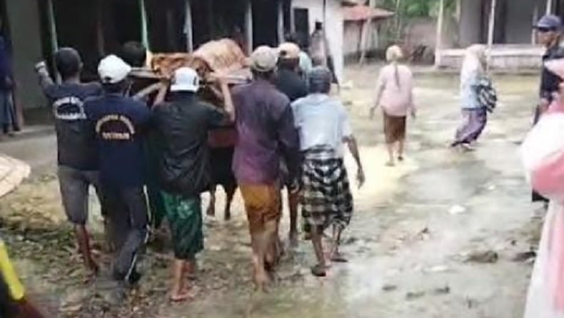 Petani di Sampang Tewas Tersambar Petir di Sawah, Istri Panik Lihat Suaminya Tersungkur