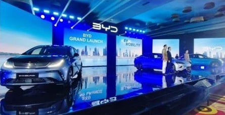 Daftar 10 Mobil Terlaris di Indonesia April 2025, BYD Melesat!