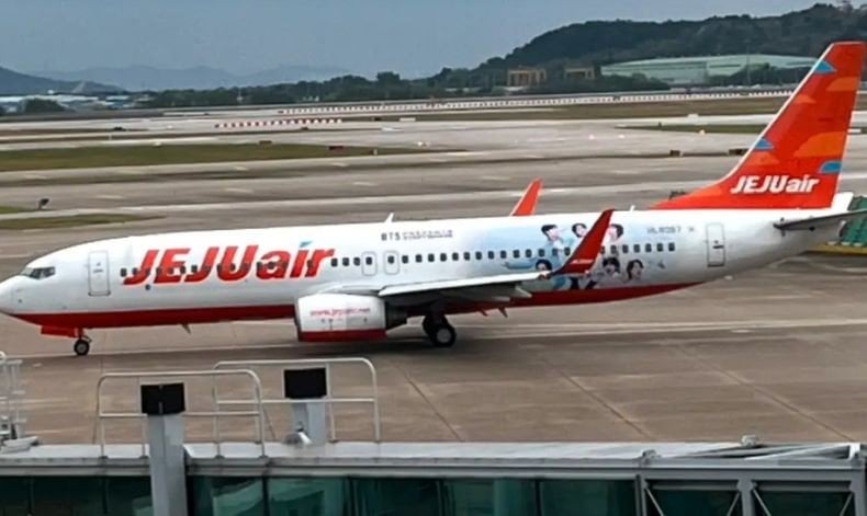 Nah! Sehari Setelah Kecelakaan, Pesawat Boeing 737 Jeju Air Lainnya Putar Balik gegara Roda Rusak