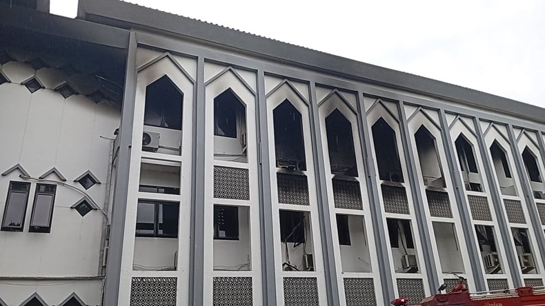 Penyebab Kebakaran Gedung Rektorat UIN Jakarta, Diduga Korsleting Listrik