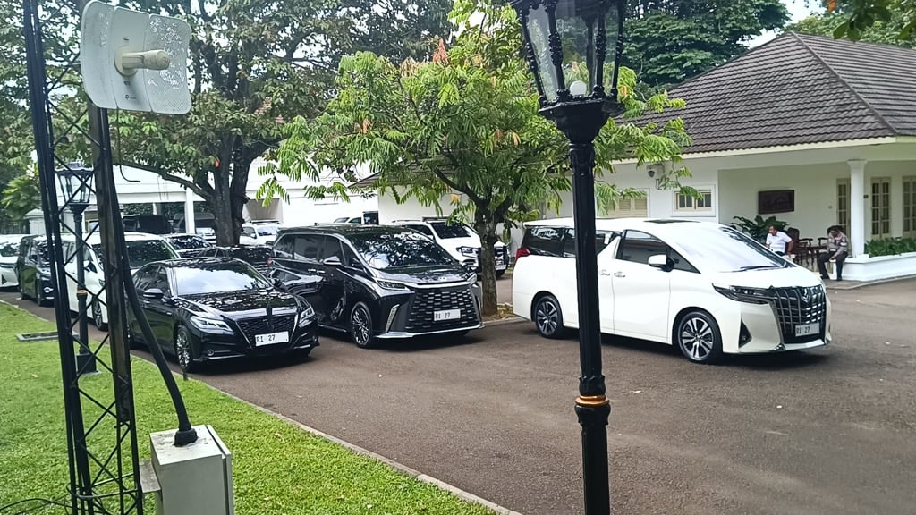 Para Menteri Merapat ke Istana Bogor, Prabowo Gelar Ratas?