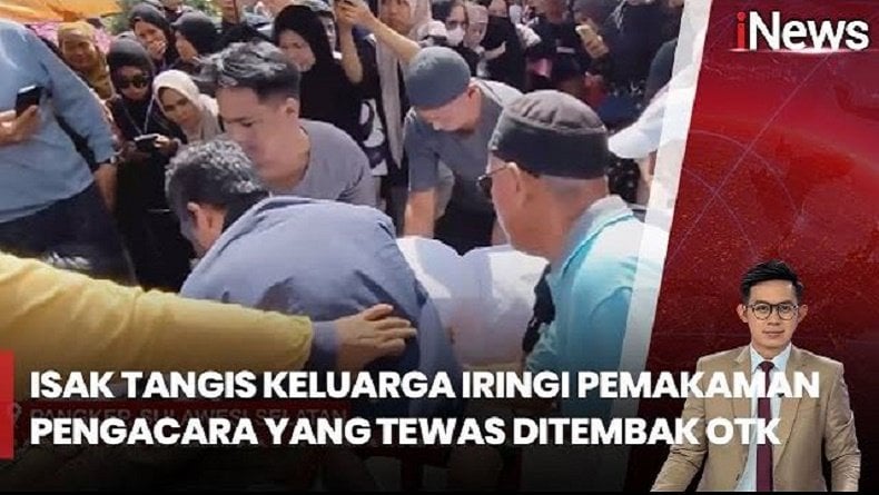 Momen Sedih Isak Tangis Keluarga Iringi Pemakaman Pengacara Tewas Ditembak OTK di Bone