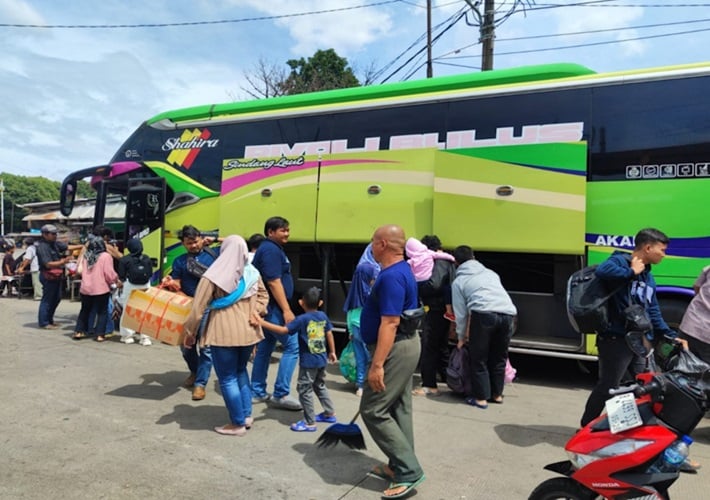 Arus Balik Libur Nataru, 1.521 Penumpang Bus AKAP Tiba di Terminal Lebak Bulus