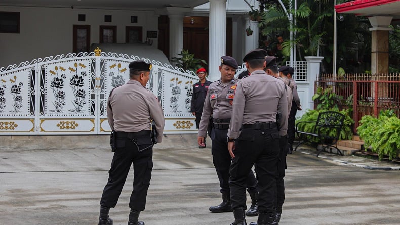 PDIP: Penggeledahan Rumah Hasto Pengalihan Isu terkait Jokowi