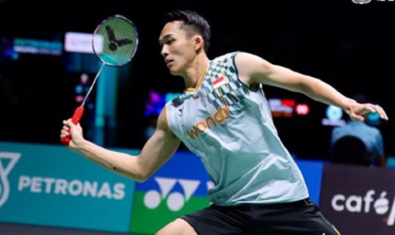 Berjuang Keras! Jonatan Christie Disingkirkan Toma Junior Popov di Babak Pertama Malaysia Open 2025