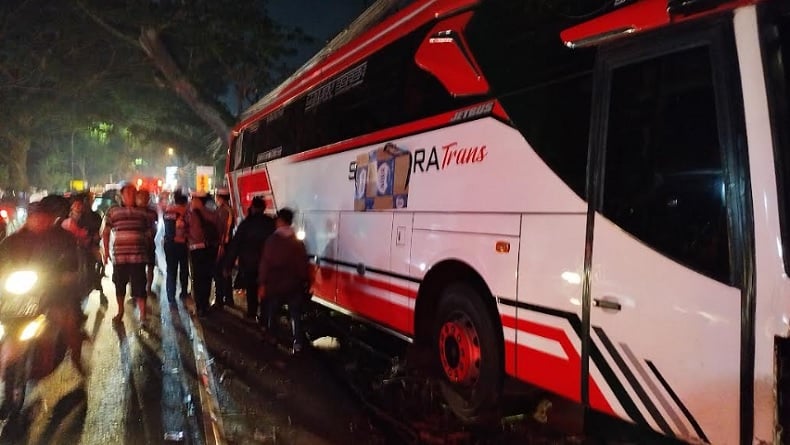 4 Korban Tewas Kecelakaan Bus di Kota Batu, Termasuk Pasutri dan Anaknya