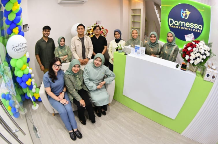 Klinik Gigi Keluarga Damessa Sawangan Resmi Dibuka, Siap Beri Pelayanan Terbaik!