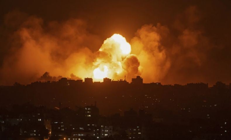 Pasukan Israel Terus Bombardir Gaza usai Pengumuman Gencatan Senjata