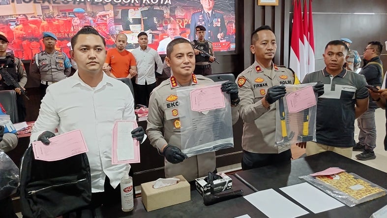 Satpam Bogor Dibunuh Anak Majikan Tewas dengan 22 Luka Tusuk dan Sayatan di Leher