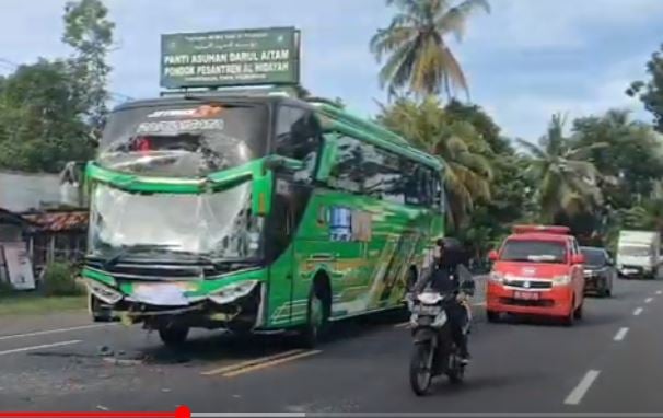 Kecelakaan di Kulonprogo, 2 Bus Rombongan Siswa PAUD Tabrakan gegara Motor Zigzag