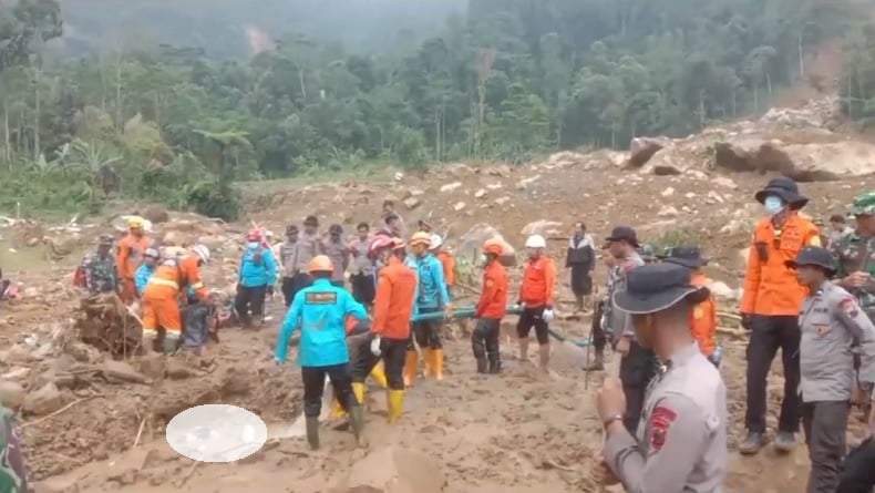 Update Jumlah Korban Longsor Pekalongan, 24 Orang Tewas 2 Hilang