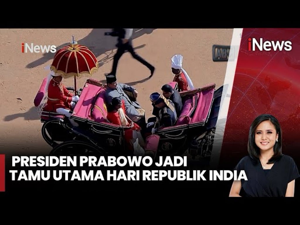 Momen Prabowo Naik Kereta Kuda Bareng Presiden India   