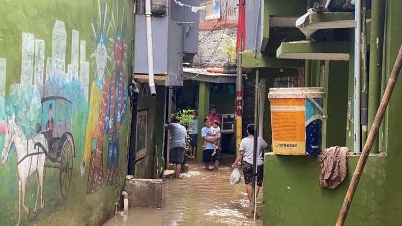 Kebon Pala Jaktim Kebanjiran 12 Jam Lebih, Ini Harapan Warga ke Gubernur Jakarta