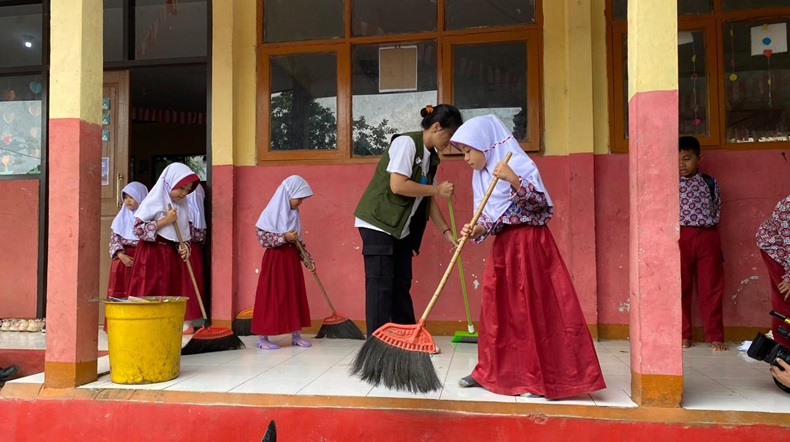 MNC Peduli dan MNC Land Gelar Program Green School di SDN Babakan Kencana Sukabumi